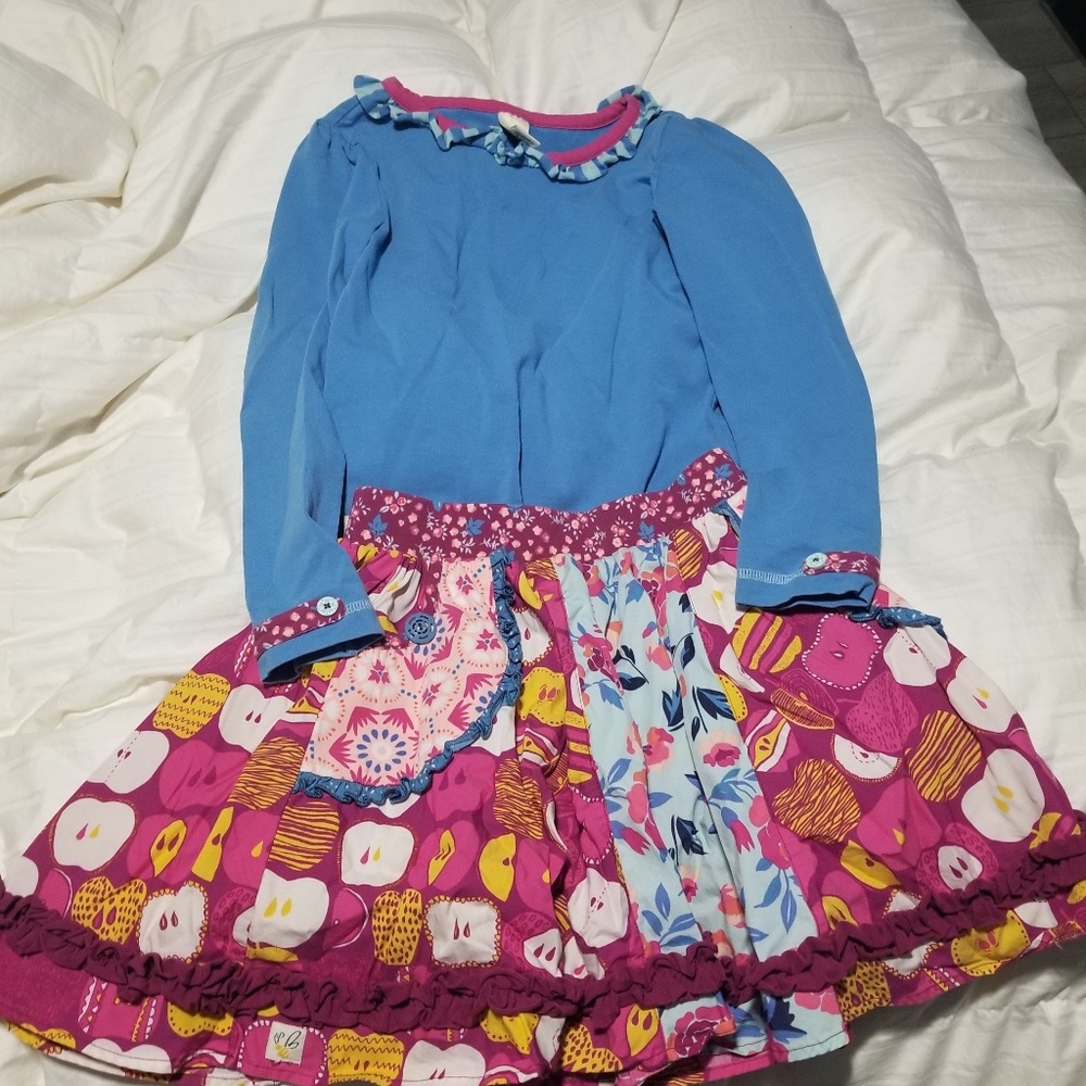 Wildflowers size 10 skirt and shirt excellent cond